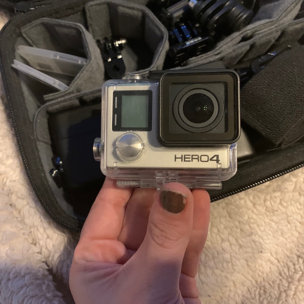 Go pro hero 4 SILVER